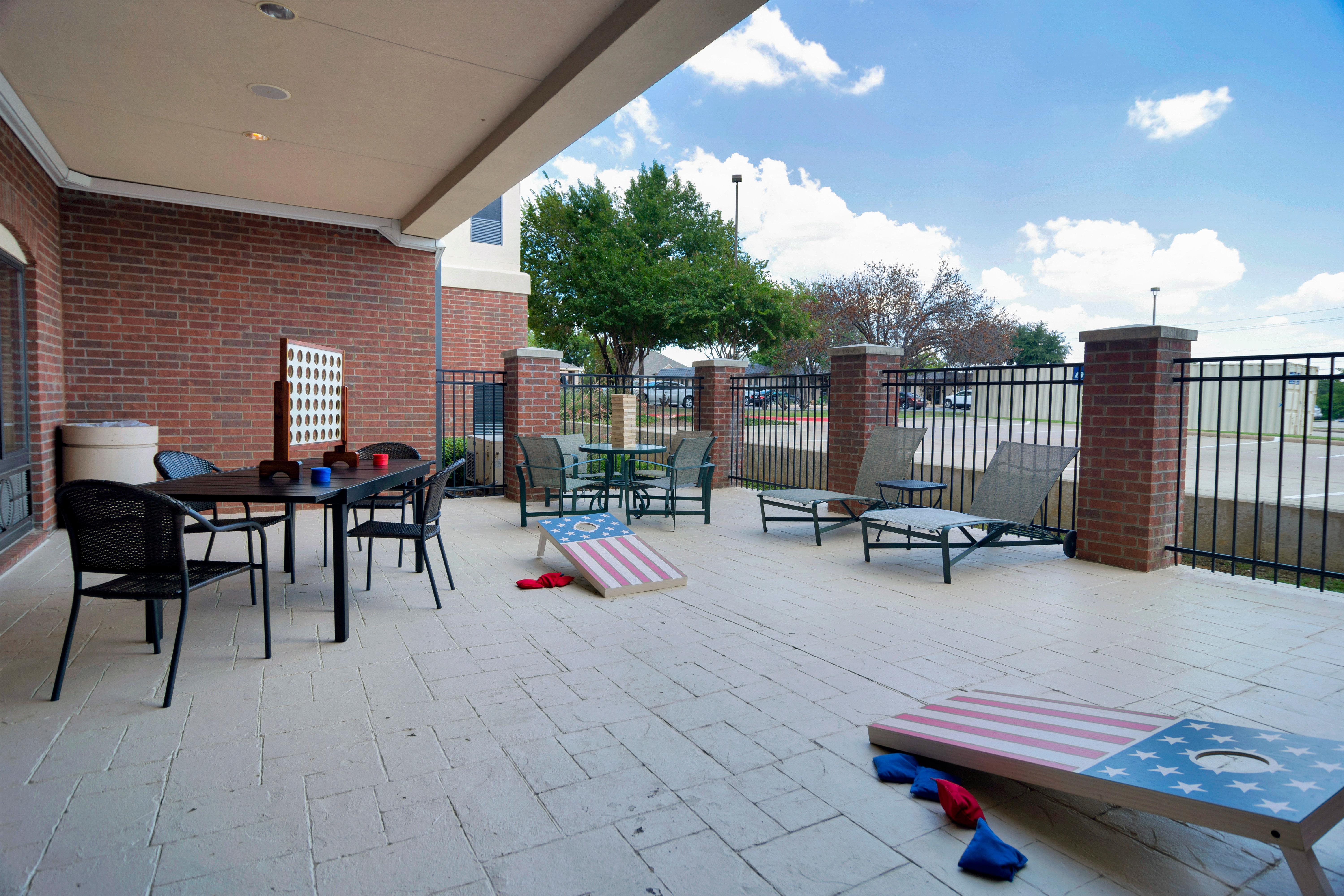 Holiday Inn Express Hotel & Suites Dfw West - Hurst By Ihg Luaran gambar
