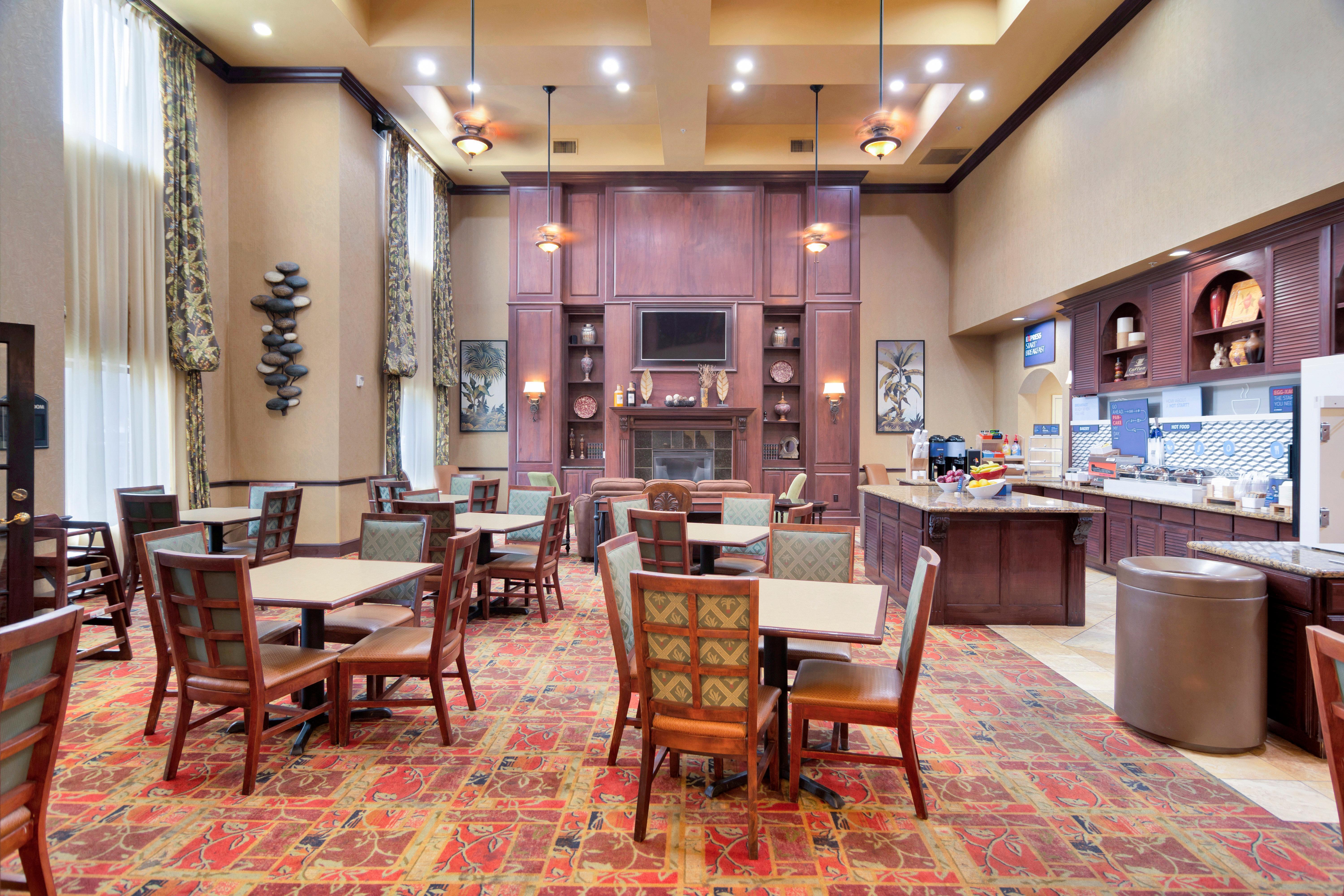 Holiday Inn Express Hotel & Suites Dfw West - Hurst By Ihg Luaran gambar
