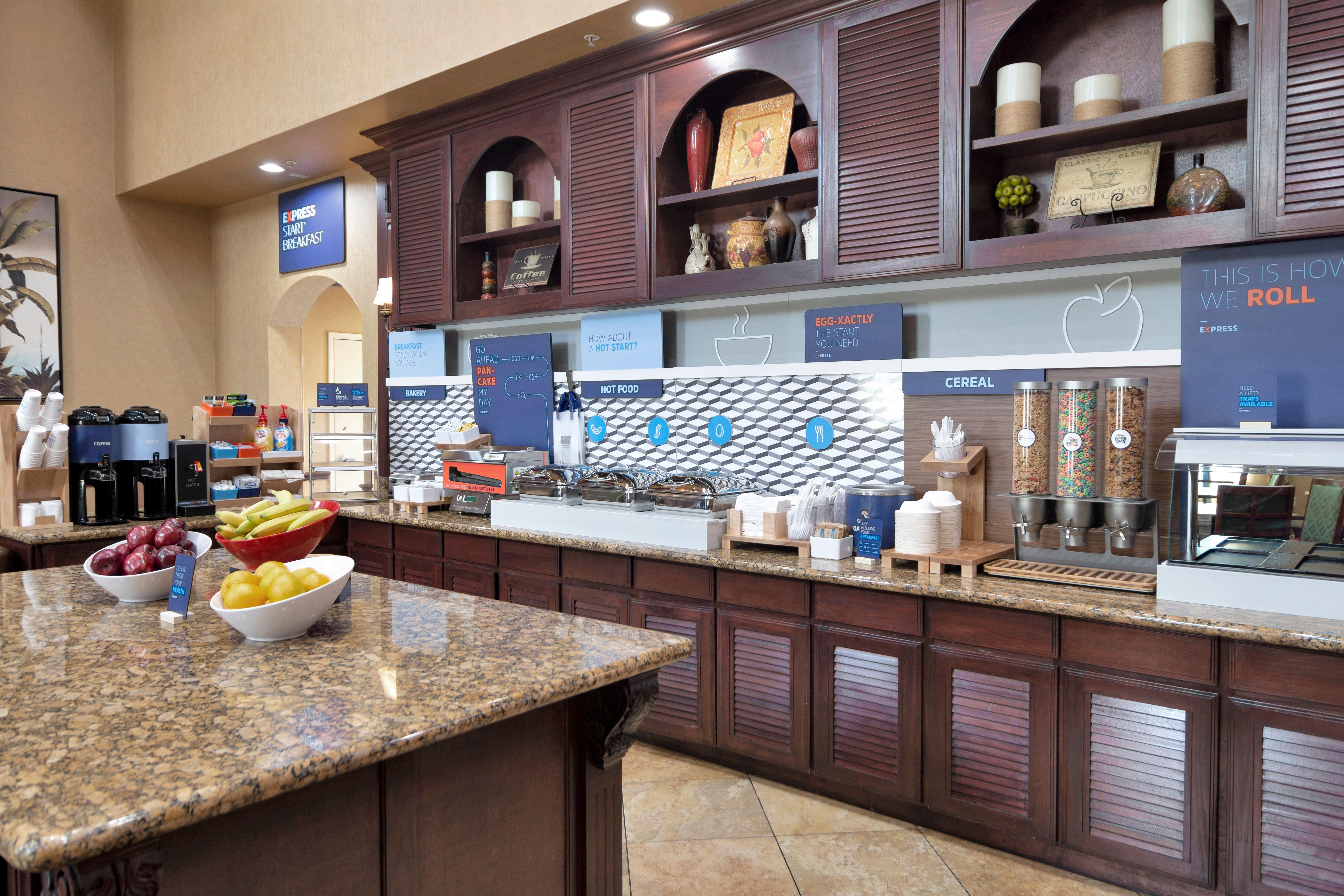 Holiday Inn Express Hotel & Suites Dfw West - Hurst By Ihg Luaran gambar