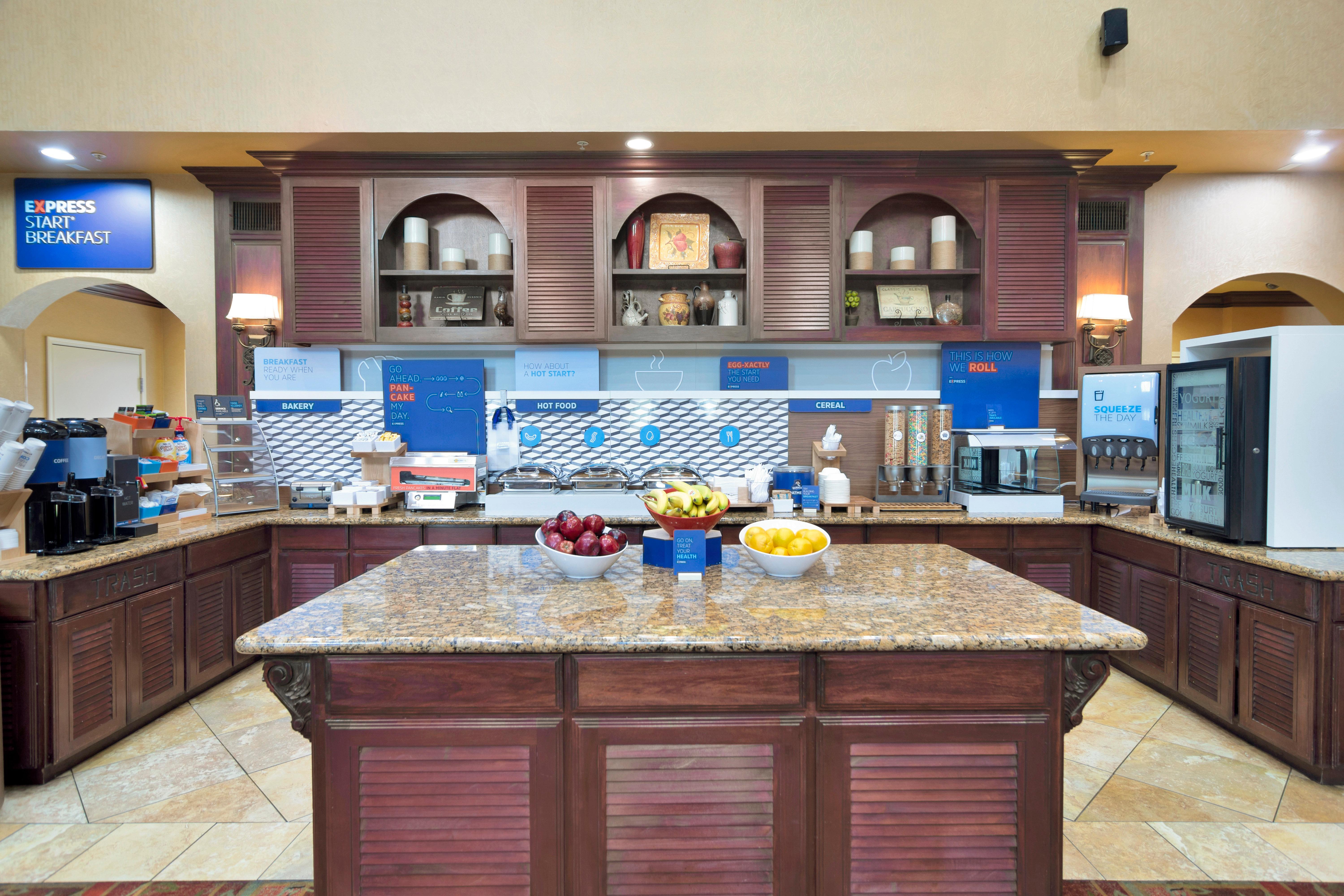 Holiday Inn Express Hotel & Suites Dfw West - Hurst By Ihg Luaran gambar