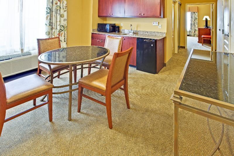Holiday Inn Express Hotel & Suites Dfw West - Hurst By Ihg Luaran gambar